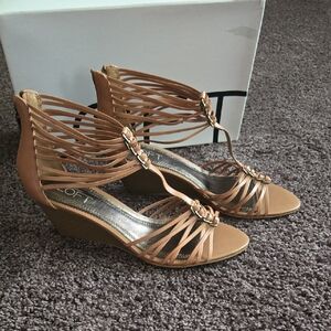 NEW Ann Taylor Loft Tan Strappy Wedge Sandals 8